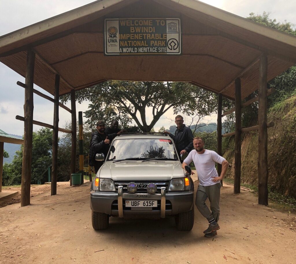 Reliable Land Cruiser Prado (TX/TZ) Rental for self drive safaris in Uganda