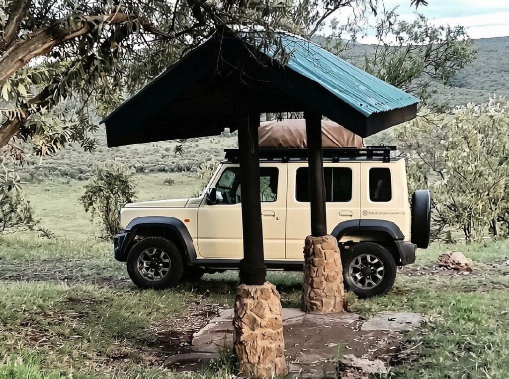 specifications of the manual 4x4 suzuki jimny with rooftop tent in uganda