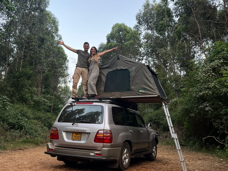 camping equipment included in our land Cruiser (v8/vx) with rooftop tent