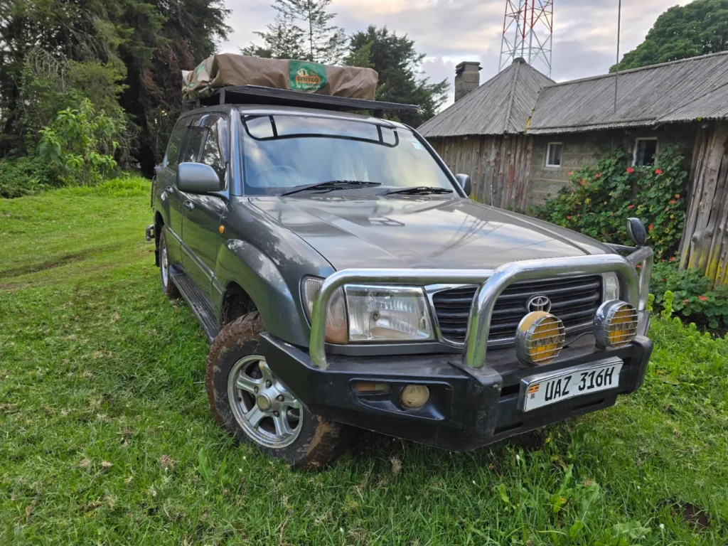 specifications of the reliable 4x4 Land Cruiser GX with rooftop tent in Uganda